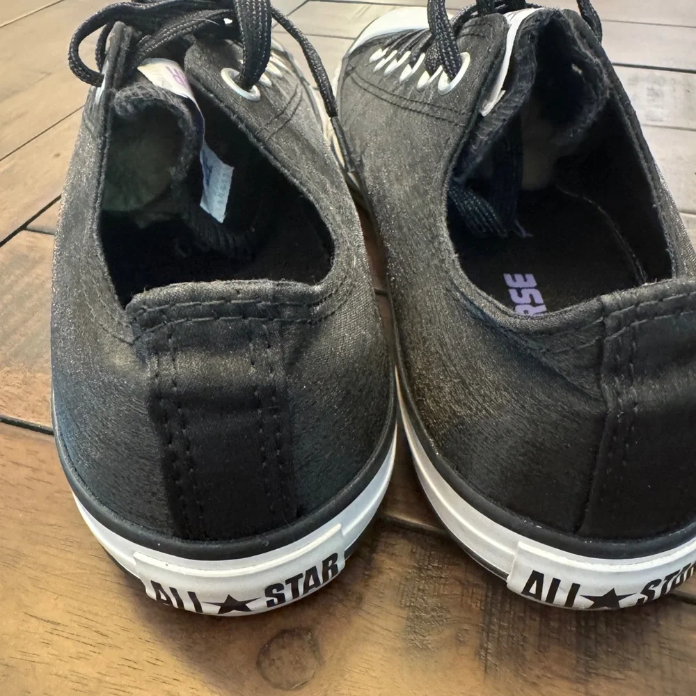 Converse product pair